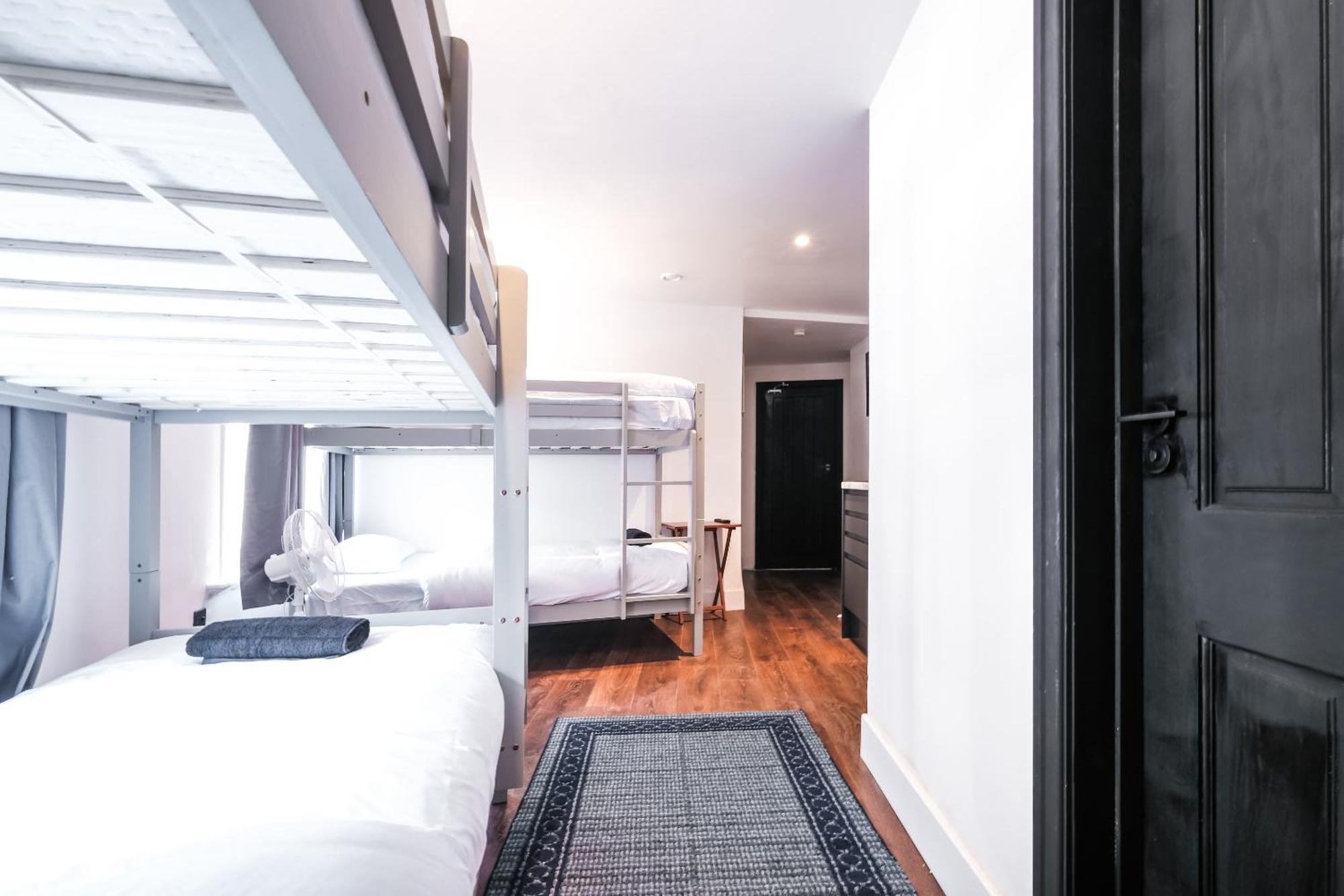 Piccadilly Dreams 1br Sleep 4 Retreat Vrf * Londen